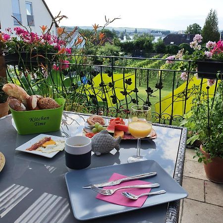 Bed And Breakfast - Rheingauer Hof Oestrich-Winkel Esterno foto